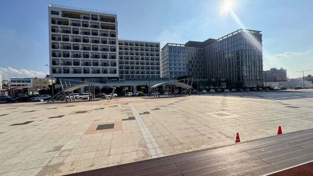 Hotel exterior and surrounding neighborhood